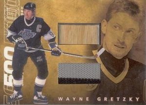 500 Goal Scorers Stick and Jersey Wayne Gretzky