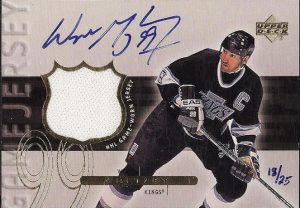 2000-01 Upper Deck Game Jersey Patch Autographs Exclusives #PSWG Wayne  Gretzky All-Star #95/99