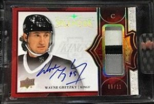 Bordered Base Auto Relic Red Wayne Gretzky Bordered Base Auto Relic Red Wayne Gretzky