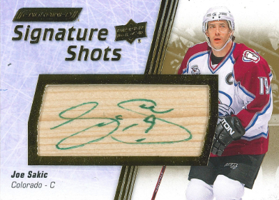 Signature Shots Green Ink Joe Sakic